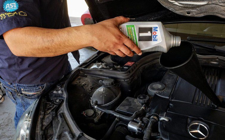 If your car had no oil in it, what damage can be caused?