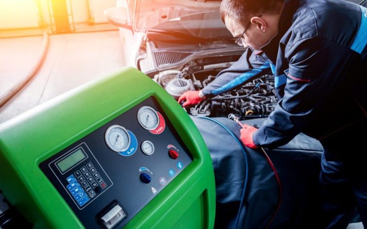 The Top 7 Benefits of an Auto Freon A/C System Service