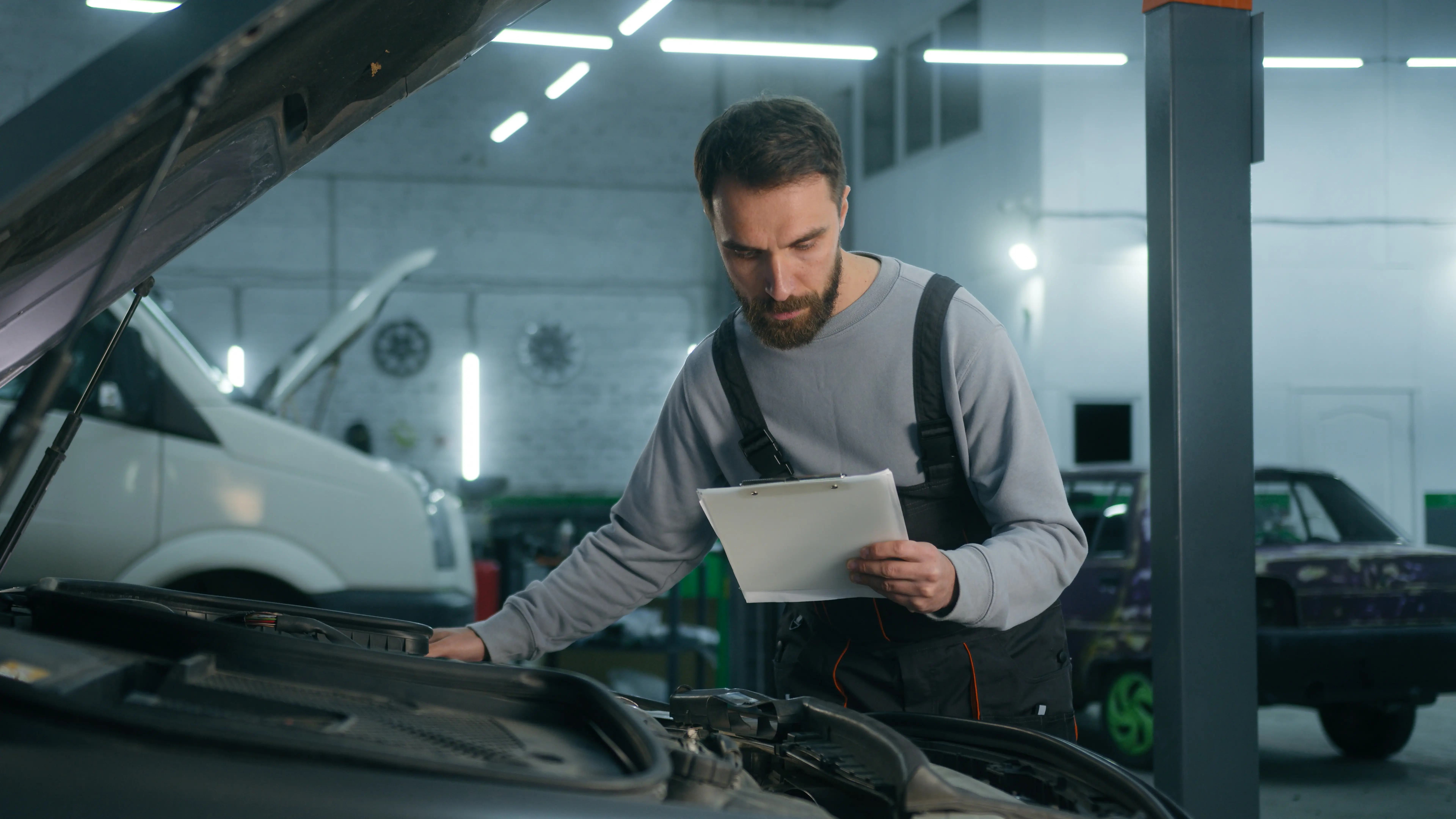 Expert Doing Auto Preventive Maintenance Checklist